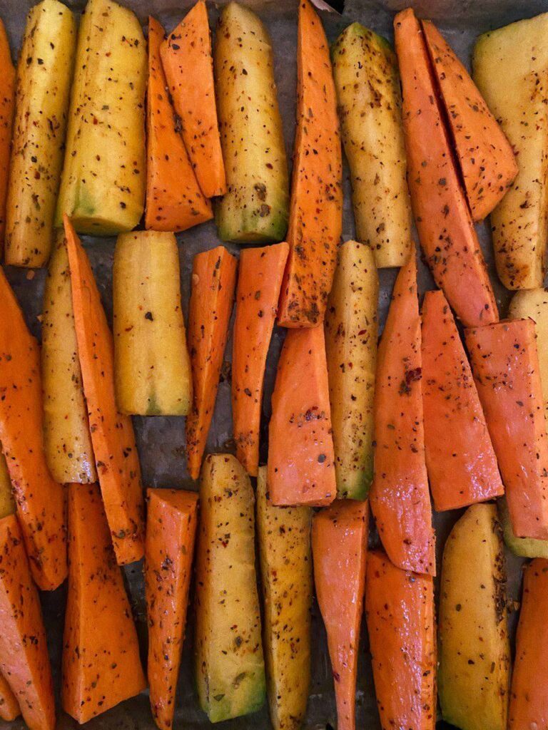 запеченные батат и морковь