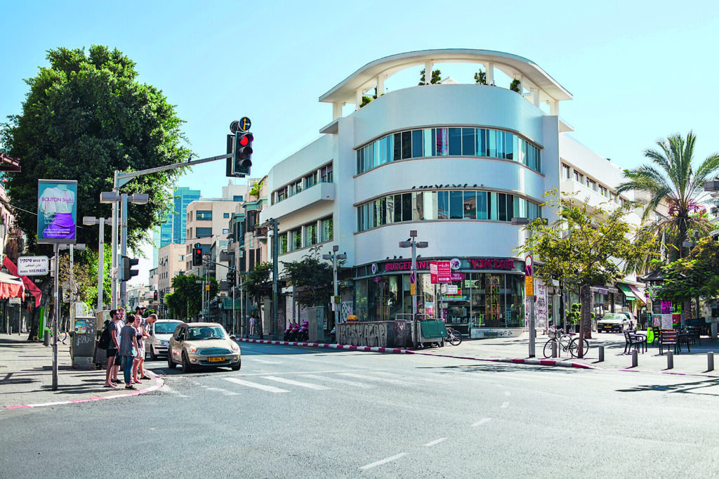 Кубики: как в Тель-Авиве появился баухаус и где его смотреть