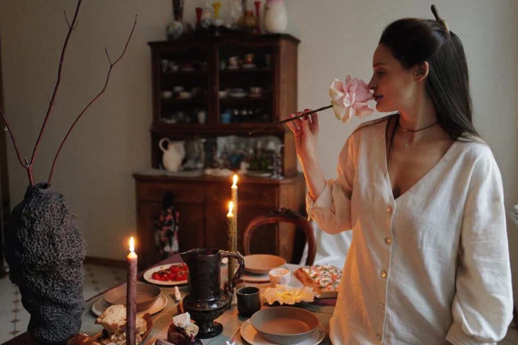 Как подготовить дом к Новому году: советы декоратора Леры Сергеевой